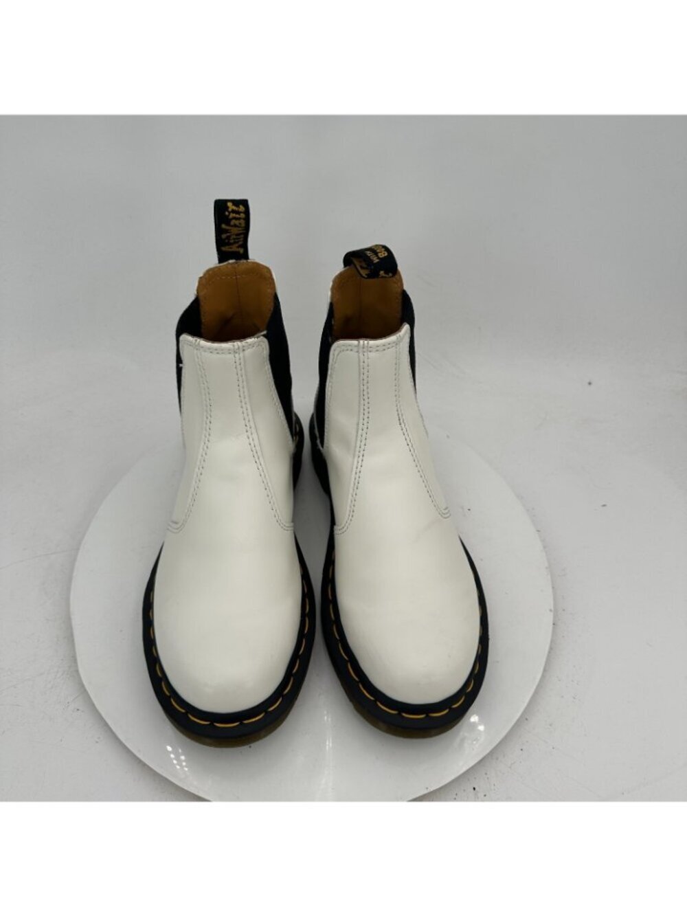 Dr. Martens 2976 YS Women Size 6 White Leather Chelsea Boot - Picture 3 of 11